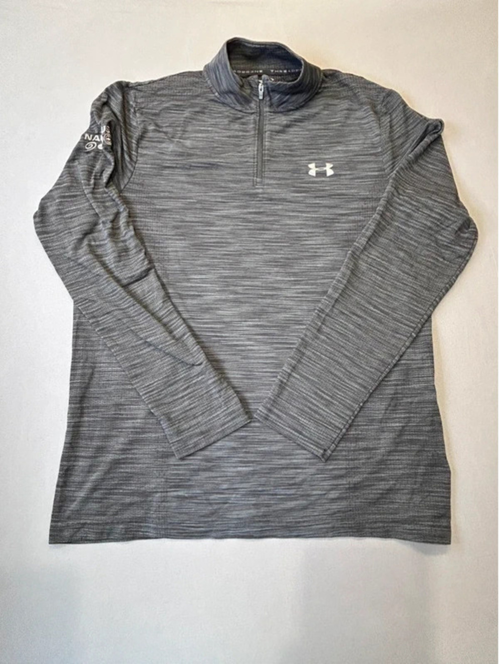 Men’s long sleeve under Armour shirt